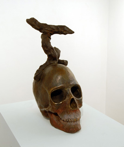 02. John ISAACS - Sculpture - The New Atlantis (Skull) 2006 - bronze, (...)